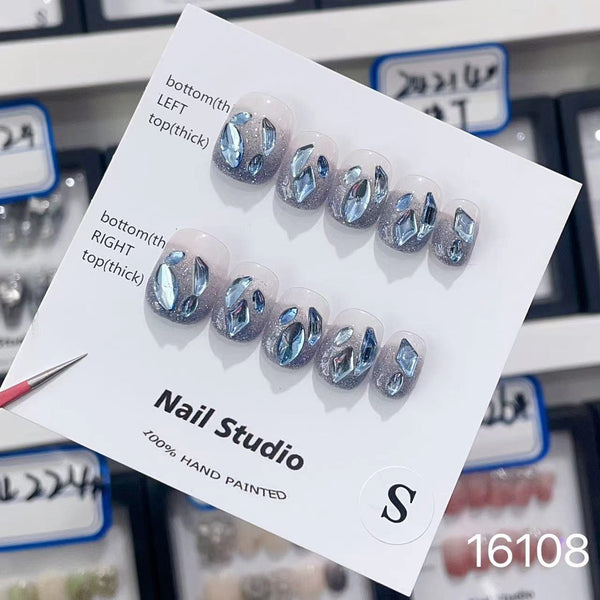 16108#Smurf Short Round