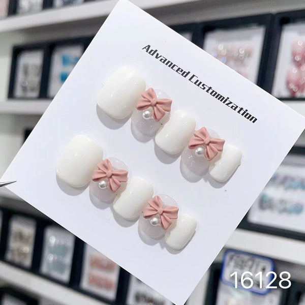 16128#Buttercream Bow