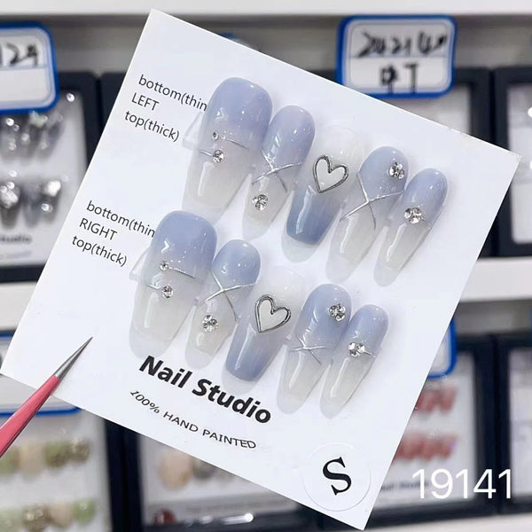 19141#Blue Shell Heart