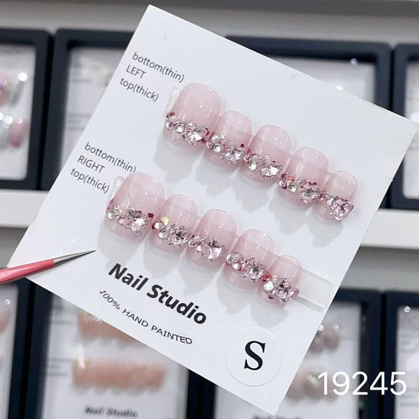 19245#Short Round Crushed Diamonds