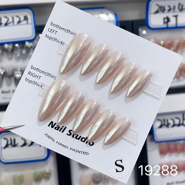 19288#Almond Powder Mirror