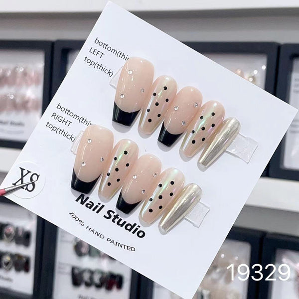 19329#French Black Dot